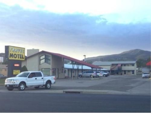 Travel Motel Raton Extérieur photo
